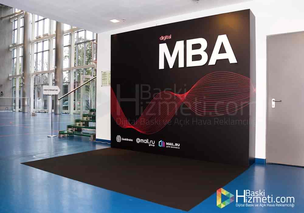 backdrop sahne arkasi